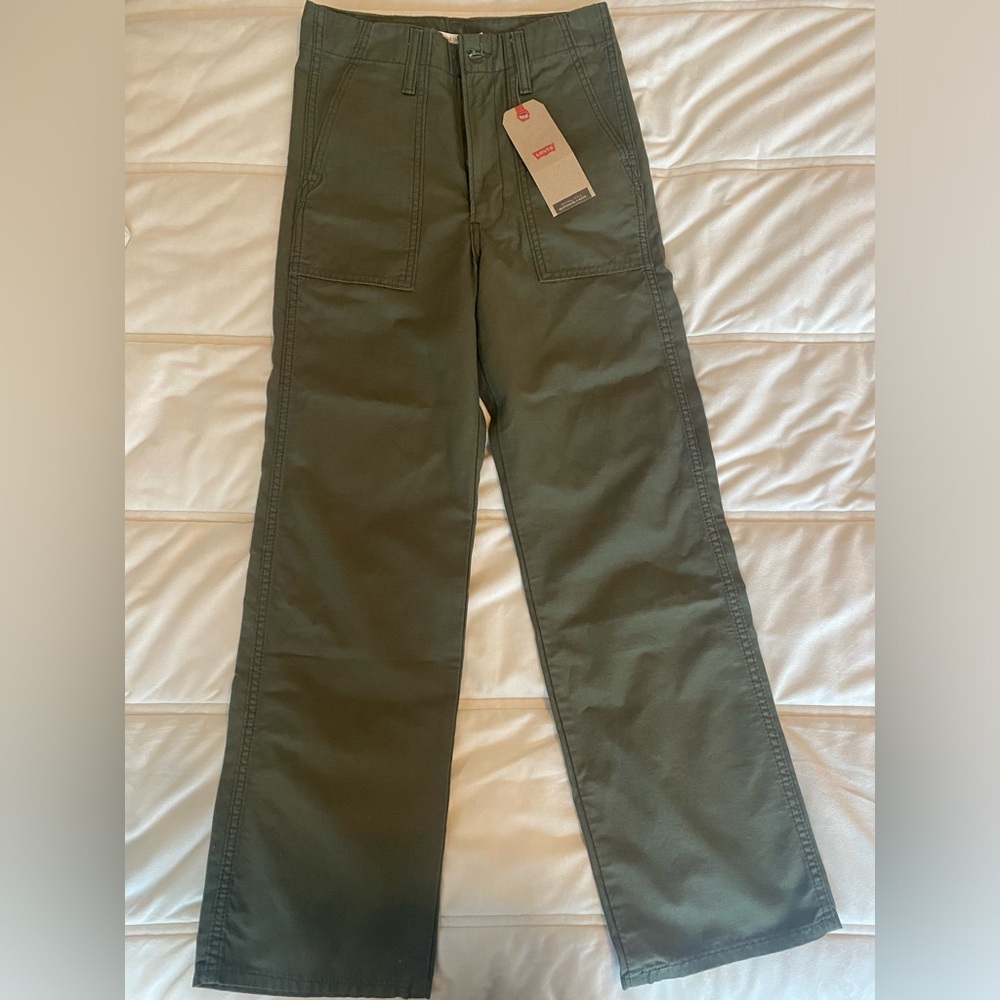 Women’s Levi’s Chino Pants